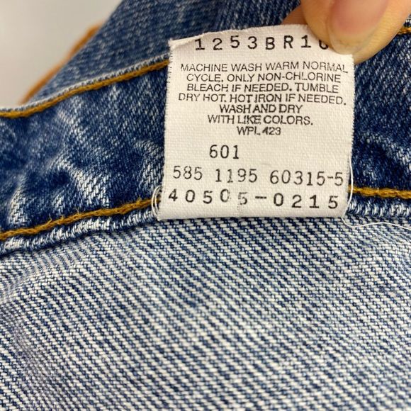 Vintage Levis 505 Mens Regular Fit Straight Leg Jeans 40x32 Blue Made in USA - Picture 4 of 10